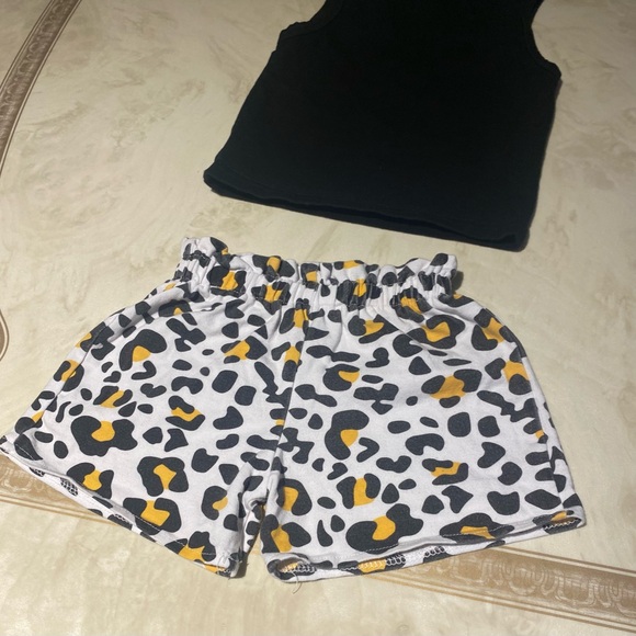 Girls 2 piece set size 80 (12 months) - Picture 5 of 7